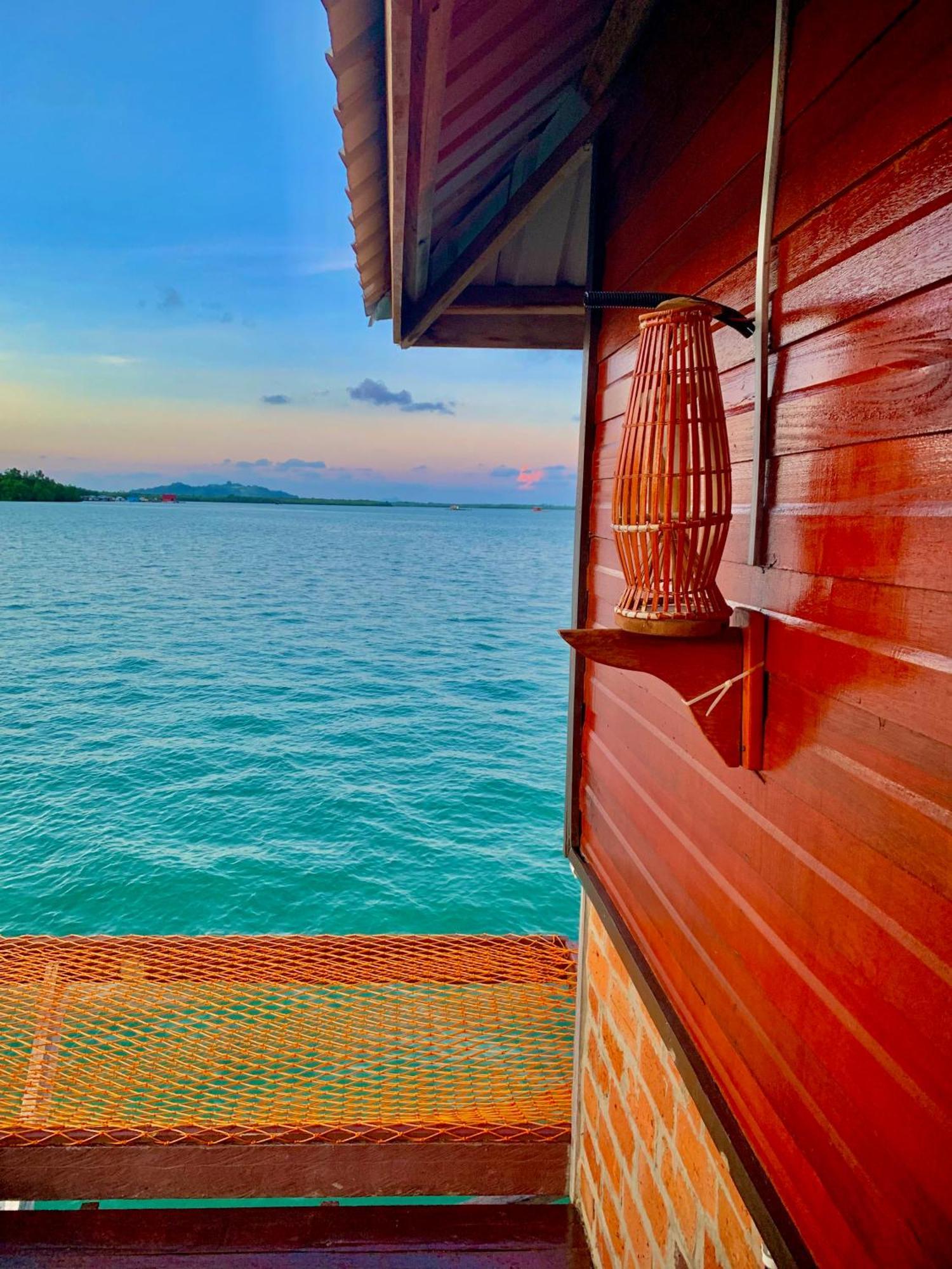 Parapat Water Village Resort Semporna Exteriér fotografie