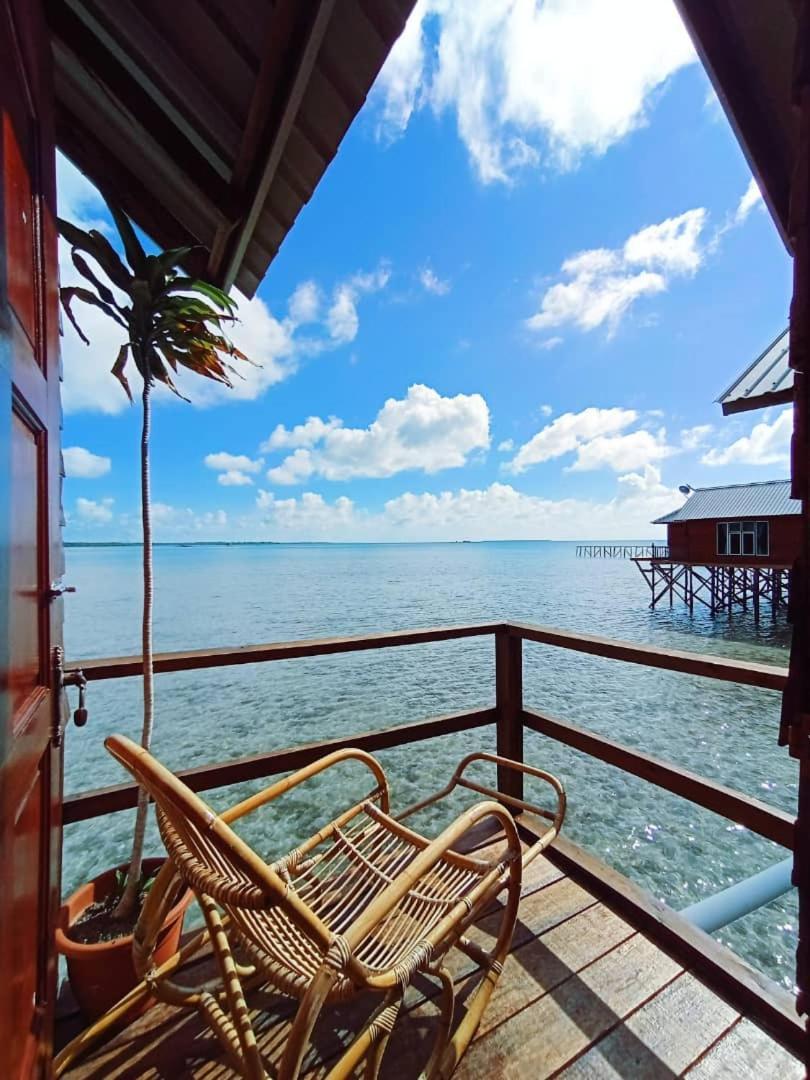 Parapat Water Village Resort Semporna Exteriér fotografie